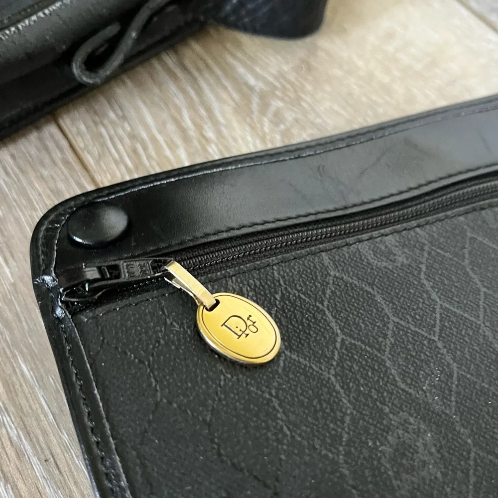 Christian Dior Honeycomb Shoulder Bag - Picture 14 of 16